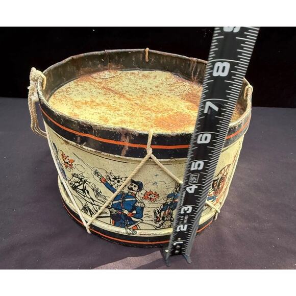 1800S EARLY CHILD'S TIN DRUM WITH ORIGINAL STRINGS WAR BATTLE ON SIDE CONVERSE - Picture 14 of 14